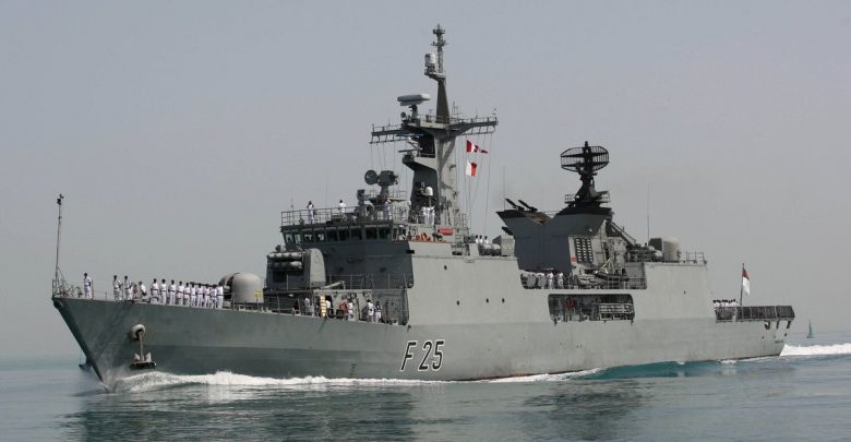 Dimdex welcomes warships at Hamad Port <br/> 11 سفينة حربية تصل ميناء حمد