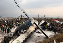 Bangladeshi passenger plane with 67 passengers crashes in Nepal <br/> تحطم طائرة ركاب من بنغلاديش أثناء هبوطها في نيبال وإنقاذ 17 شخصا