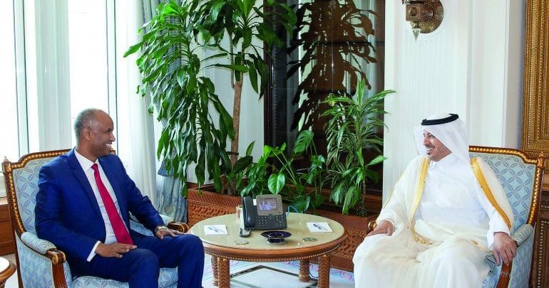 Qatar and Canada review cooperation