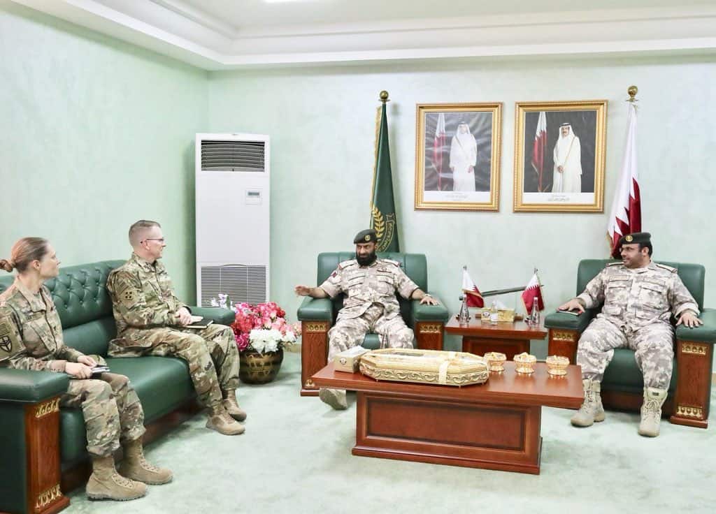 Amiri Air Defence Forces Commander meets US Army official