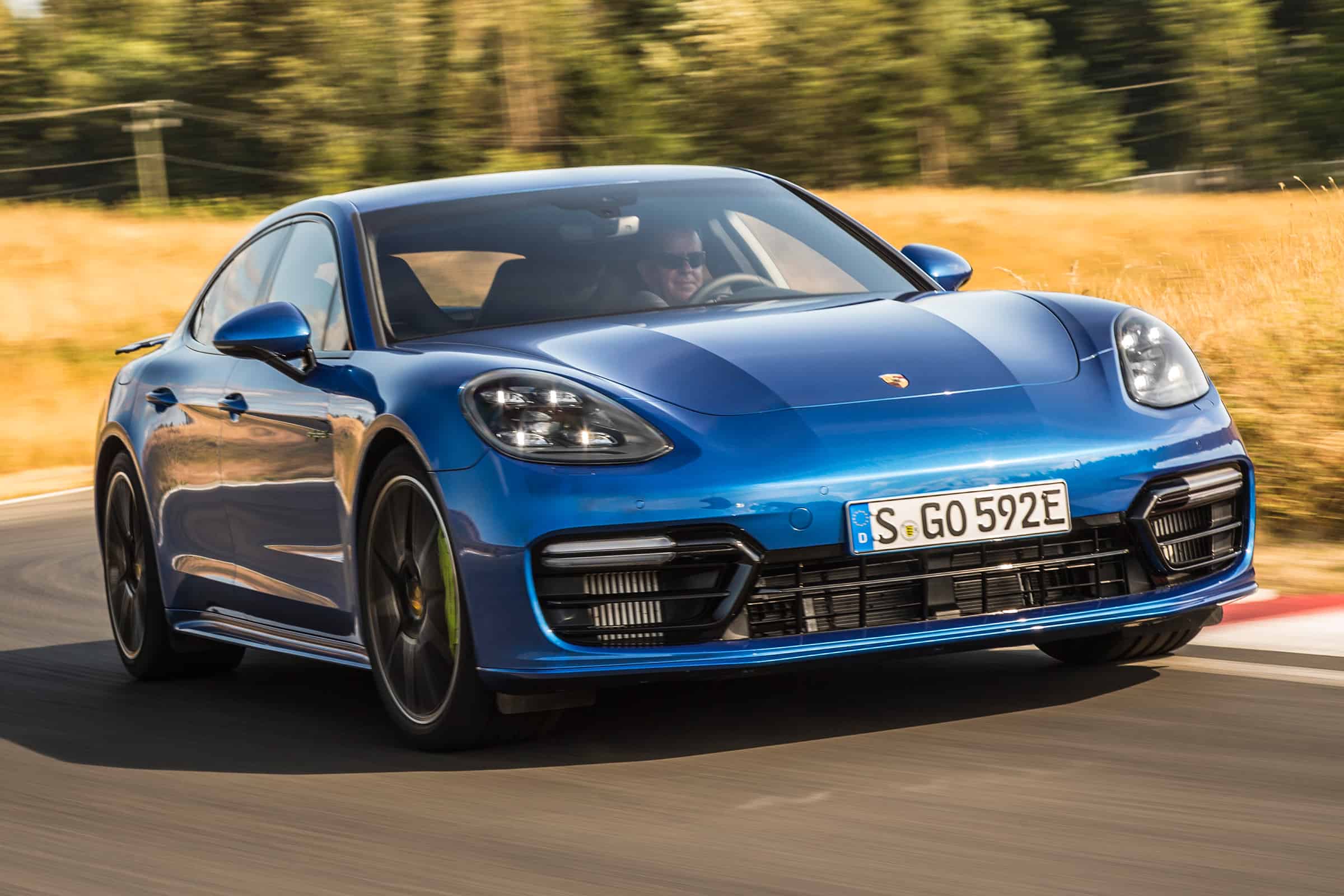 2018 Porsche Panamera Turbo s e Hybrid