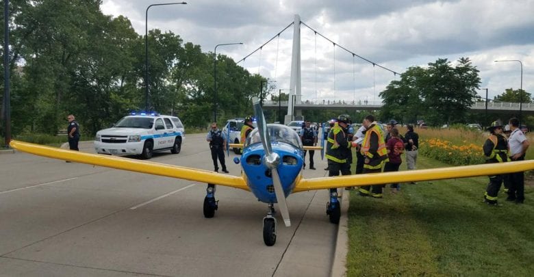 Plane makes emergency landing on Chicago's busy Lake Shore Drive during rush hour