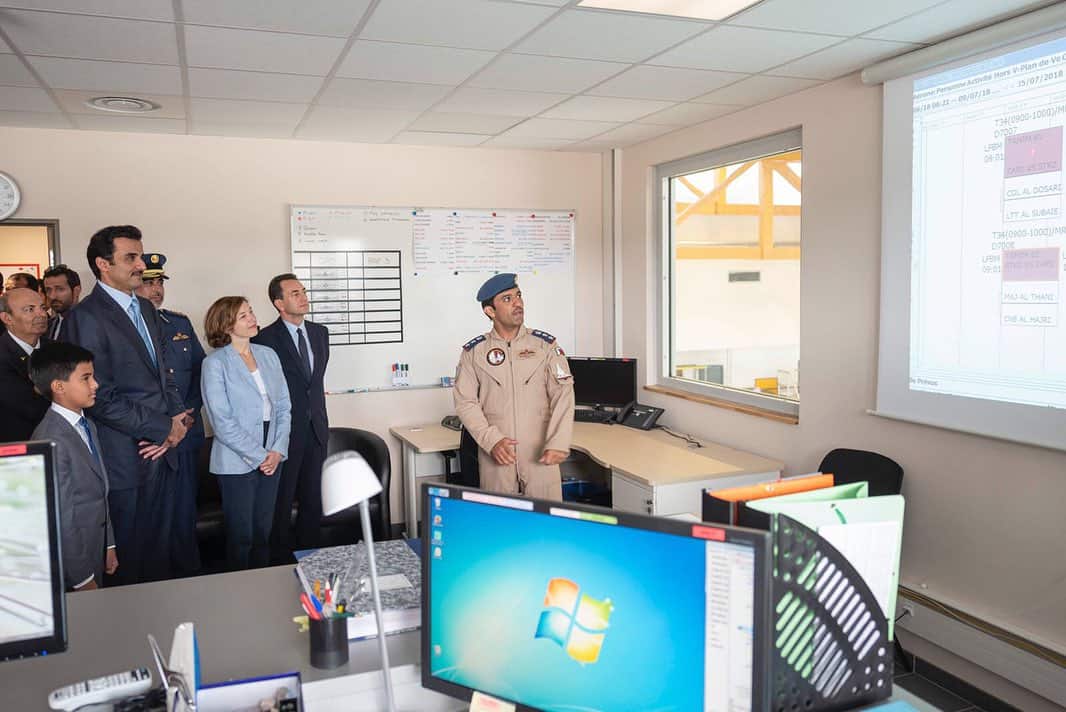 Amir visits Qatar’s Rafale Squadron at French airbase