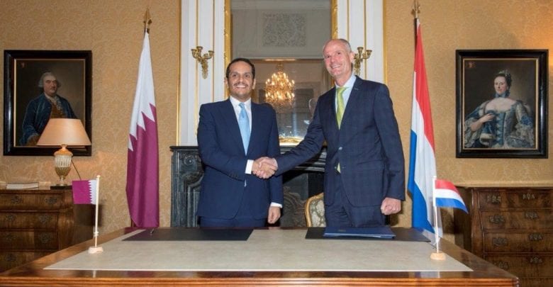 FM signs pact during visit to Netherlands