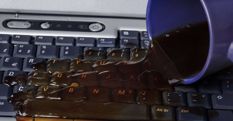 Steps that can be followed when a liquid spills onto your laptop