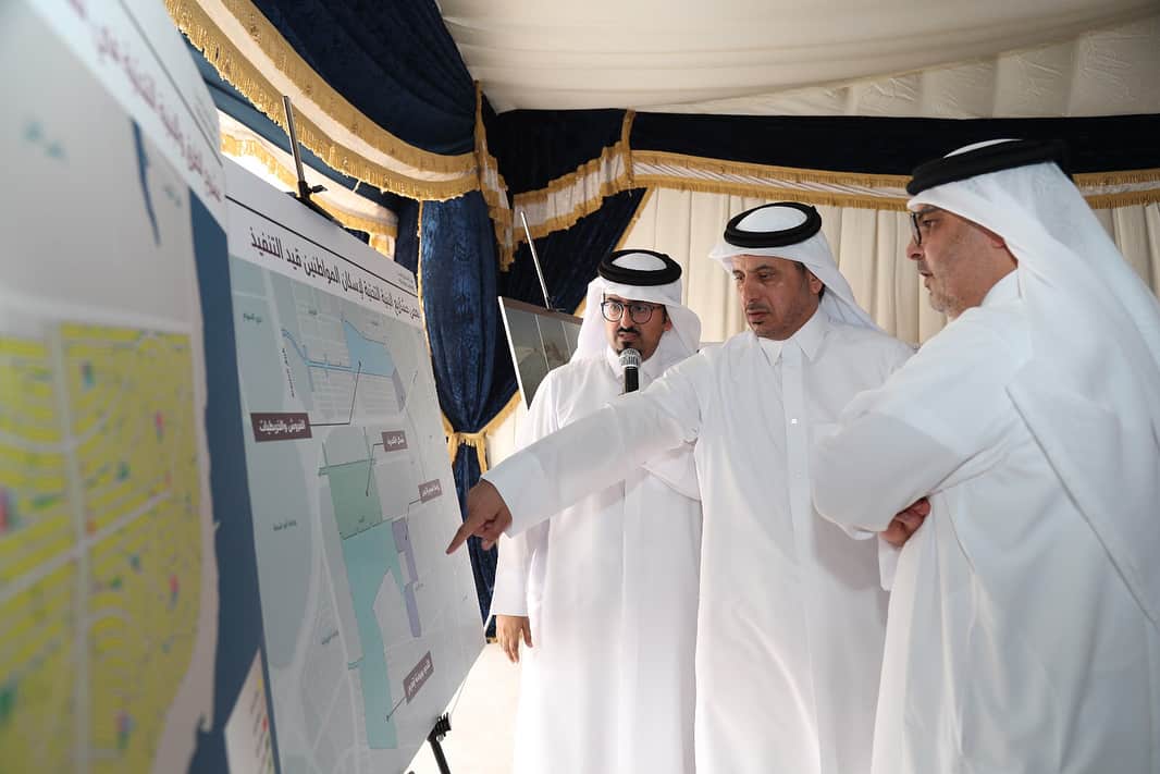 PM visits citizens' lands project at Al Froush, Al Kharaitiyat