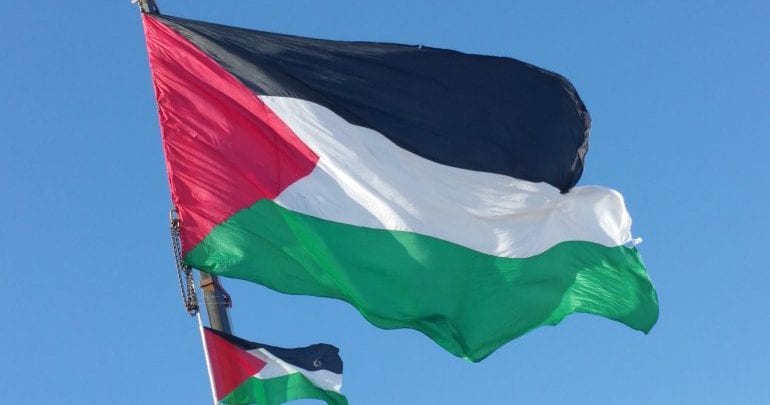 Qatar presses world to back Palestinian cause