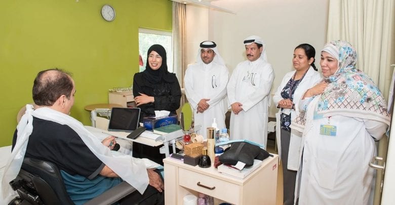 Health Minister visits HMC’s Enaya Specialised Care Centre