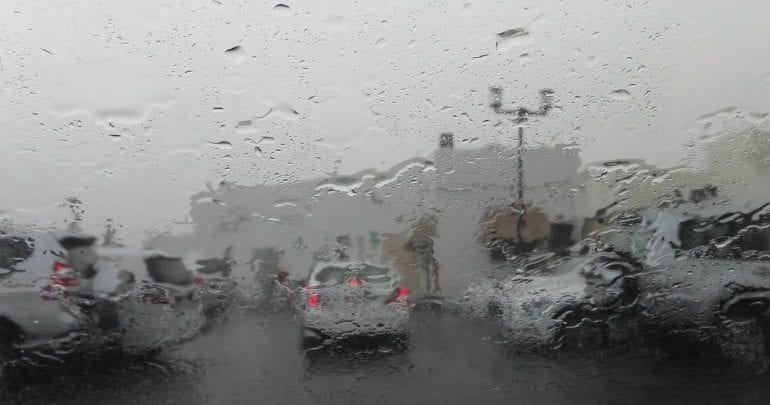 Drivers beware: Thunderstorms accompanied by rain and dust affects visibility