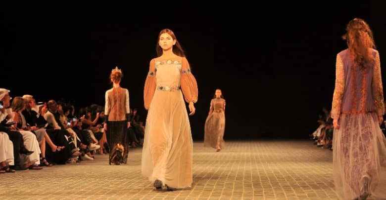 Expo showcases stunning Russian fashion designs