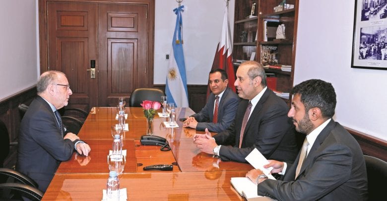 Minister of Economy and Commerce holds talks with Argentine ministers