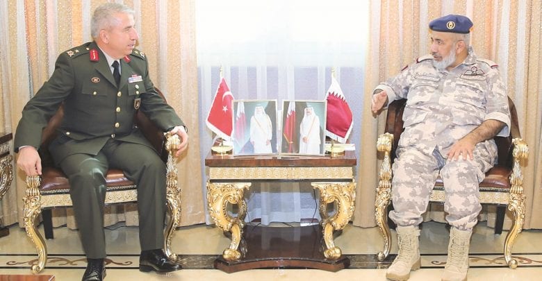 Chief of Staff meets Turkish, French military officials