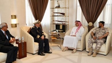 Qatar and Algeria discuss defence ties