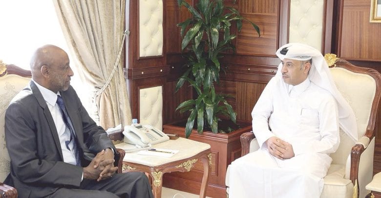 Qatar, UNHCR discuss joint cooperation