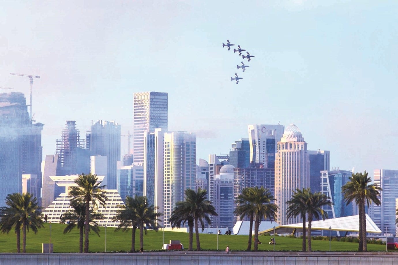 Stunning aerobatics wow thousands at Corniche