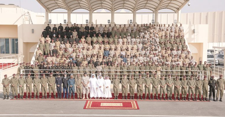 Amiri Guard School honours graduates of basic courses