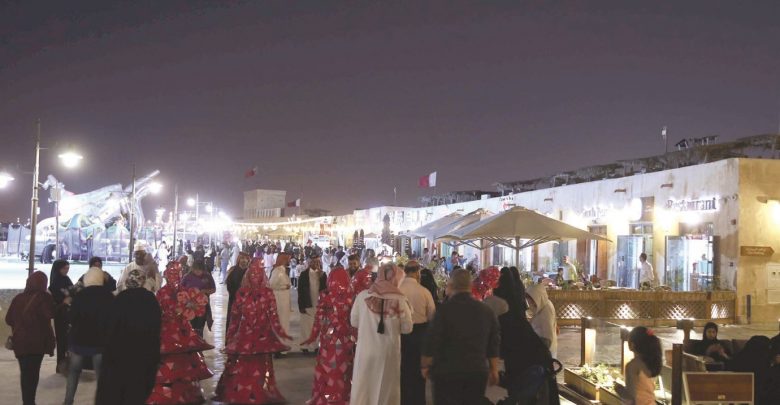 Visitors throng souqs for entertainment, shopping