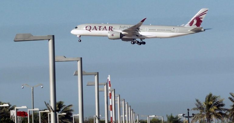 Qatar Airways apologises for flight delay