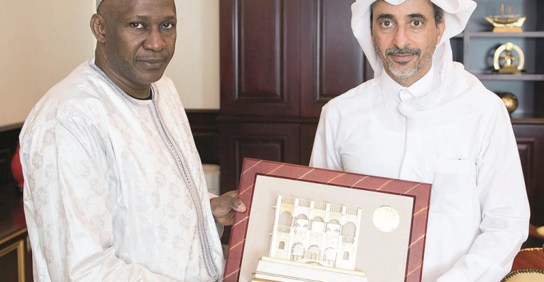 Qatar, Mali discuss culture & sports ties