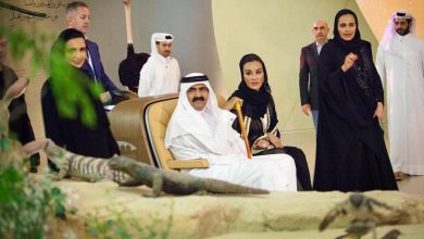 Father Amir, Sheikha Moza visit National Museum of Qatar
