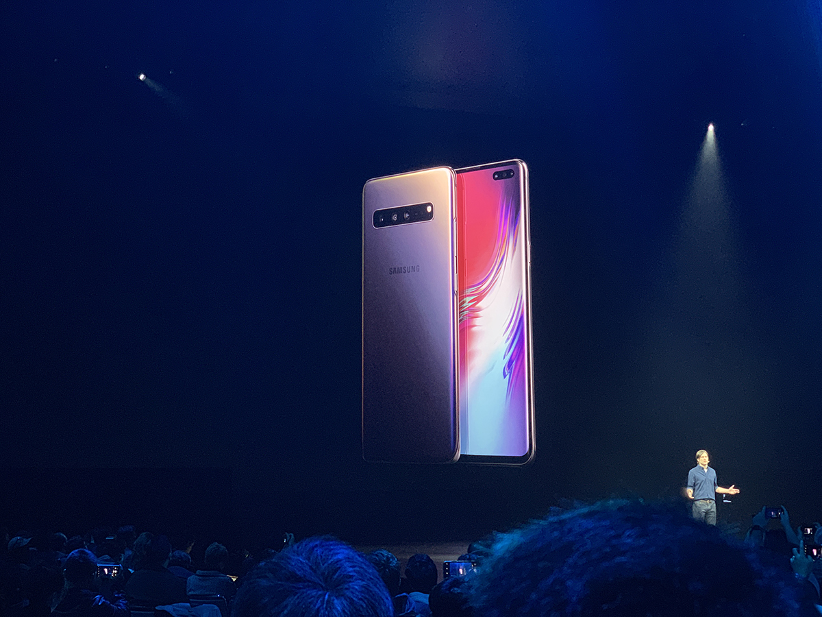 Samsung unveils first 5G smartphone: Galaxy S10 5G