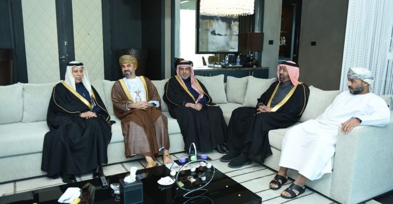Shura Council Speaker holds meetings during APU conference