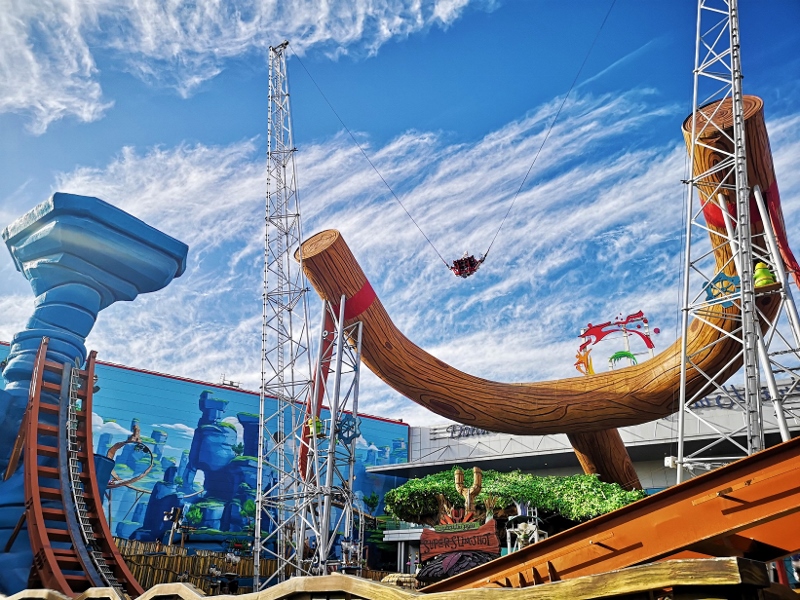 Angry Birds WorldTM announces Grand Opening; outdoor park marks completion of second phase