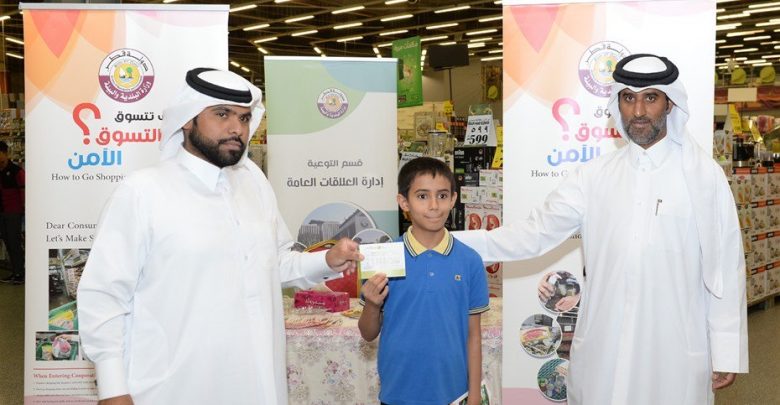 Municipality Ministry organises tours under safe shopping campaign
