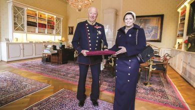 King of Norway receives credentials of Qatari Envoy