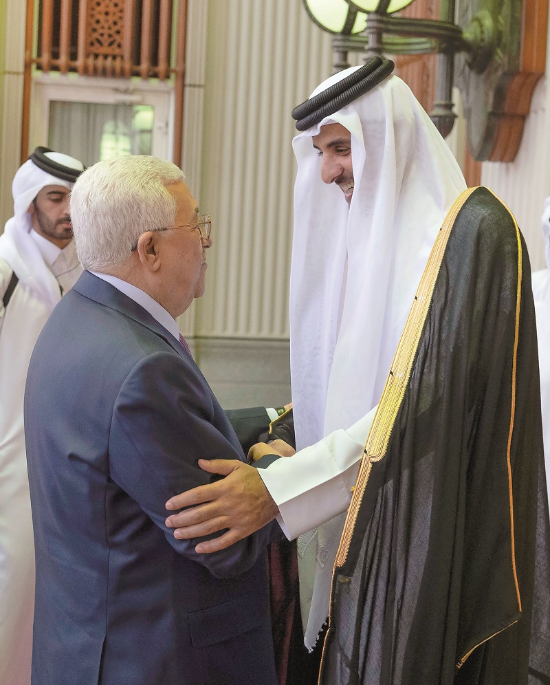 Amir and Palestine President discuss latest developments