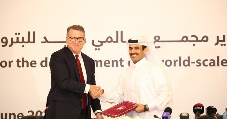 Qatar Petroleum signs partnership with Chevron Phillips to build the largest ethane cracker in Middle East