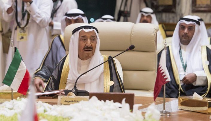 Kuwaiti Amir appeals to GCC leaders to put differences aside