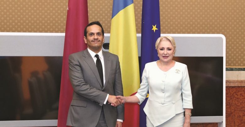 Minister of Foreign Affairs meets Romanian PM