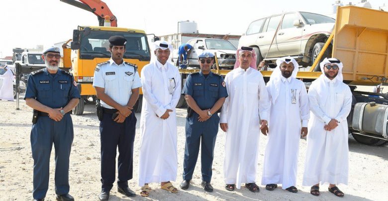 Joint campaign removes abandoned cars in Al Sheehaniya Municipality