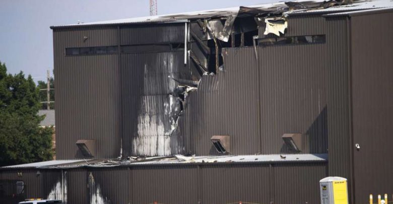 10 killed in small plane crash near Dallas, Texas