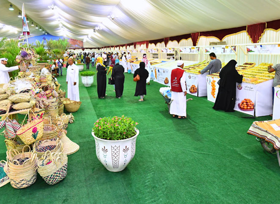 45 tons sold at dates festival .. number of visitors exceeded 15 thousand