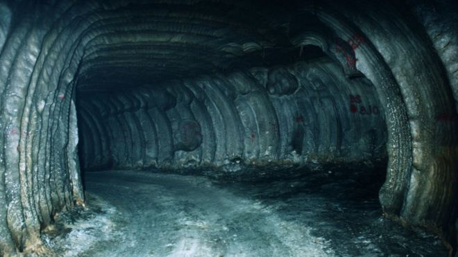 Why does the US hide oil in underground caves?