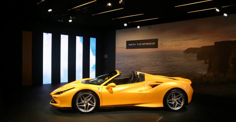 Ferrari unveils F8 Spider