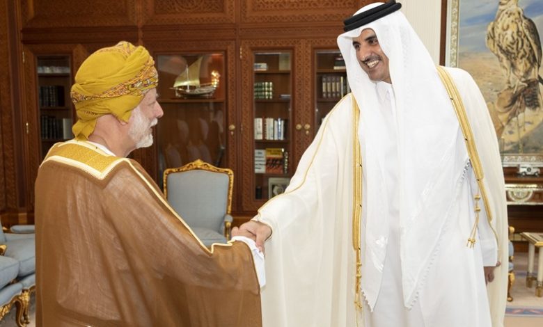 Amir meets Oman’s Foreign Minister