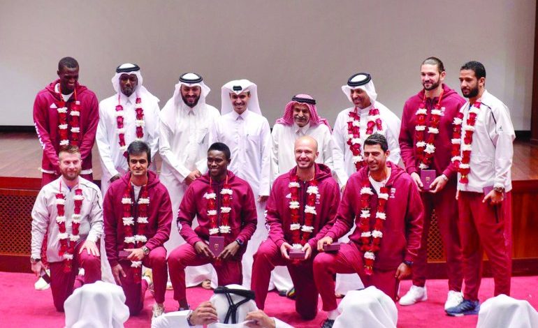 Qatar Olympic Committee felicitates silver-winning beach volleyball players