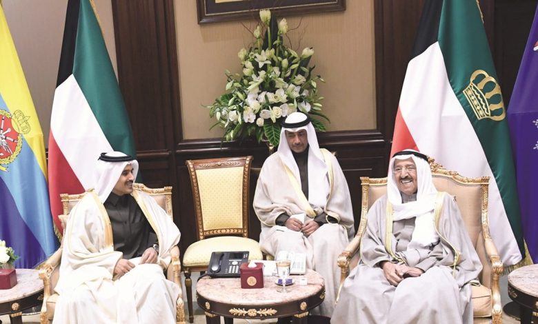 Kuwait Amir receives Minister of State for Energy Affairs