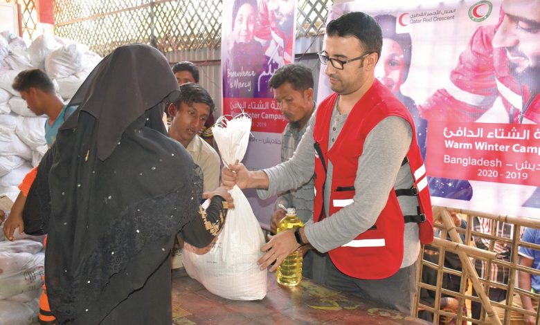 QRCS, BDRCS distribute food aid to 3,220 refugee families in Bangladesh