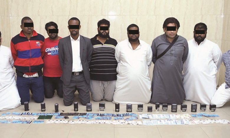 Gang trading in Qatar visas arrested
