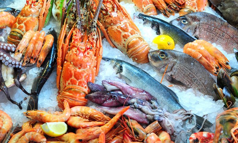 Ministry announces setting the maximum selling prices for fish and seafood