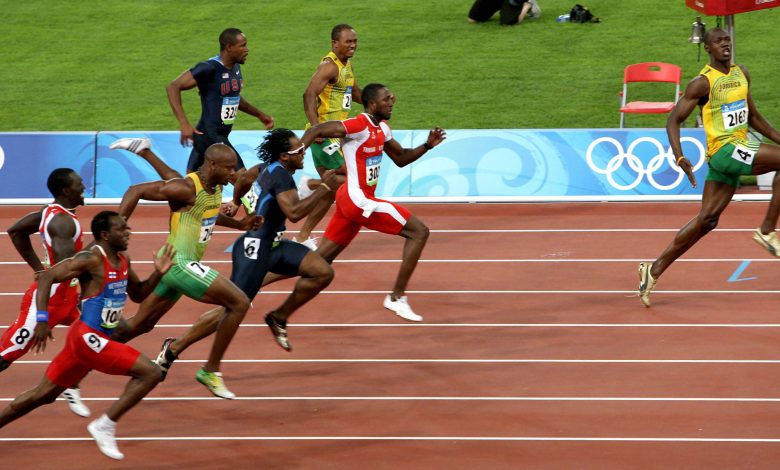 Bolt goes viral with ’social distancing’ photo