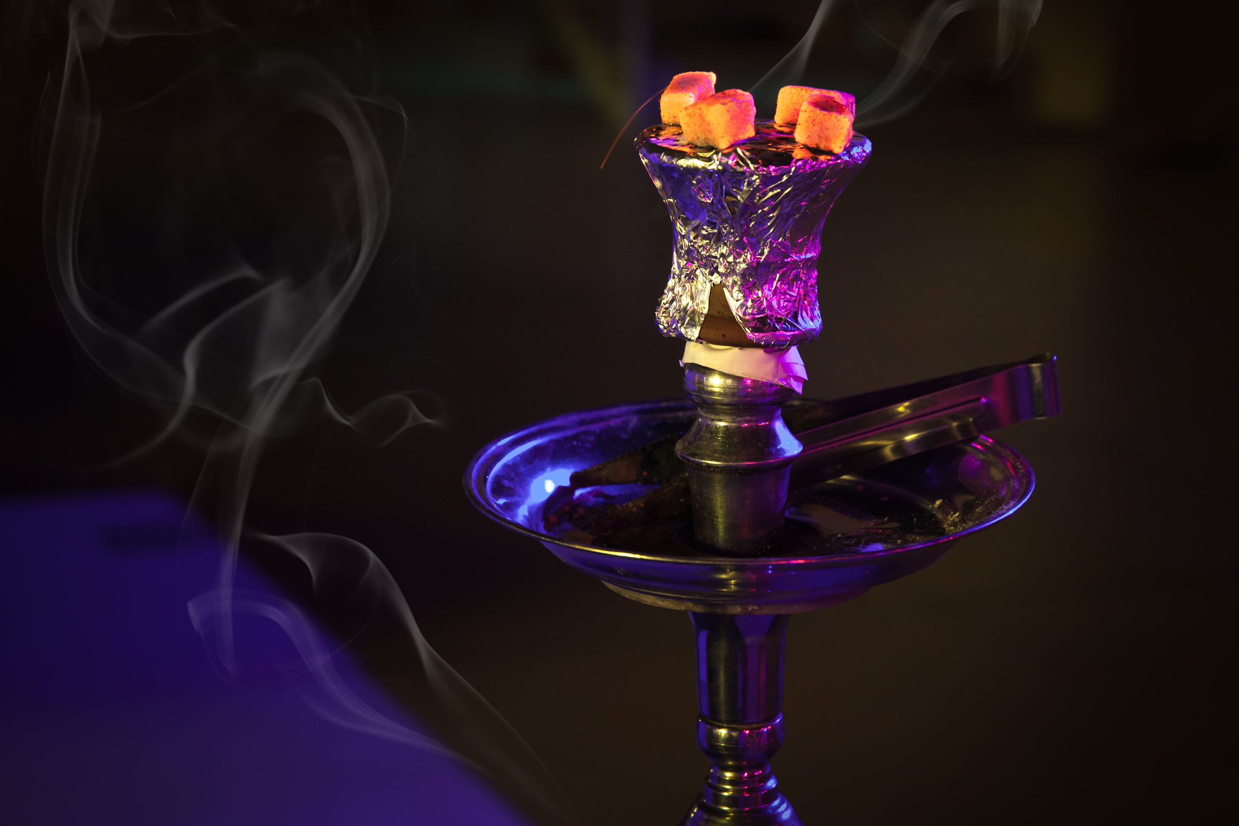 hmc-shisha-smoking-increases-the-risk-of-covid-19-infection-what-s