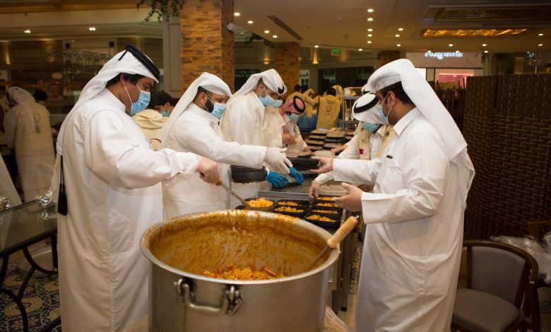 QC joins community initiative for Iftar meal distribution at Hyatt Plaza Mall