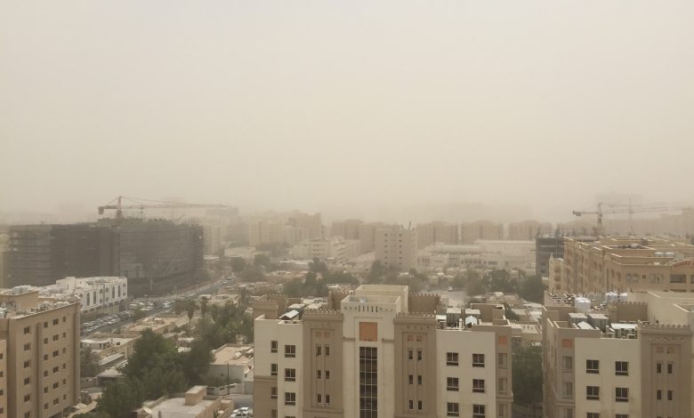 Windy, dusty conditions expected from Monday