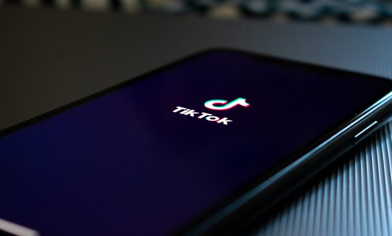 India bans 59 Chinese apps, including TikTok