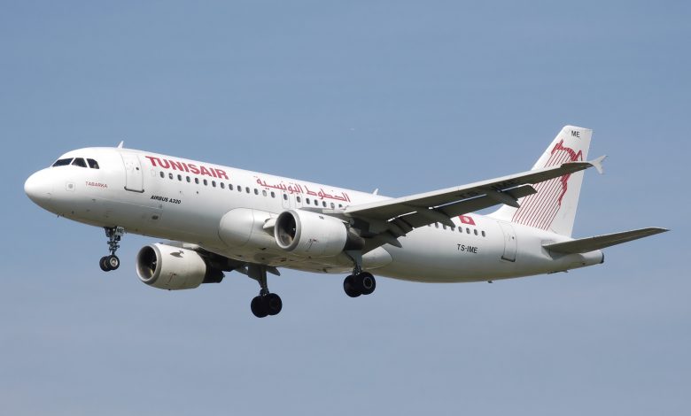 Qatar Airways acquires stake in Tunisair